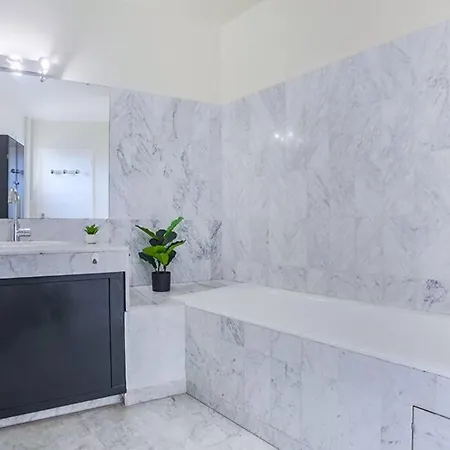 T2 - Le Vadon, Bord De Apartamento