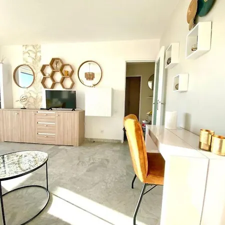 Apartamento T2 - Le Vadon, Bord De Saint-Raphaël